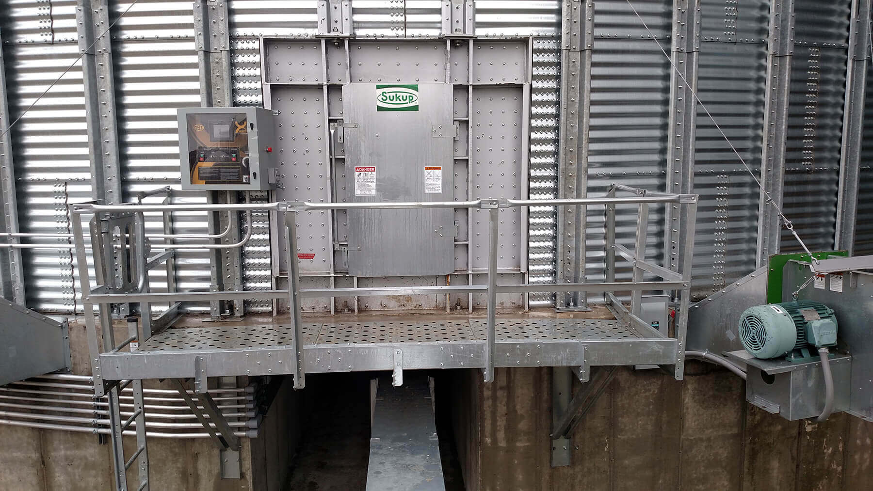 Grain Storage Systems Wedekemper's Inc. Carlyle, IL